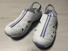 Item thumbnail for item 96d1522e-32ee-40b9-809c-f007d8f7e93c