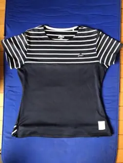 ストライプデザイン 半袖Tシャツ