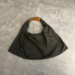 Item thumbnail for item c8d013d4-12cd-4835-a22f-f12b5fecd24a