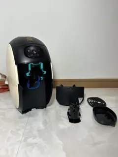 Item thumbnail for item 9e7fc1e6-96ba-4ea6-8ac9-0ba590401479