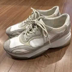 GEOX レディーススニーカー　US９（25.5くらい）