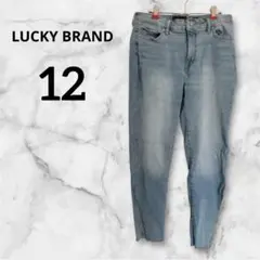 Item thumbnail for item 7e413cd2-76b5-40eb-97d4-44e572050a4c