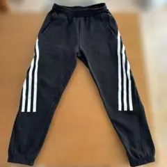 adidasスウェットパンツ