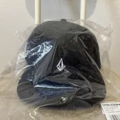 新品未使用！VOLCOM Vスクエアスナップバック　ブラック フリーサイズ