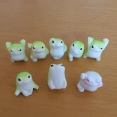 俺今日からかえる　ガチャガチャ　カエルフィギュア　8体セット　セミコンプ