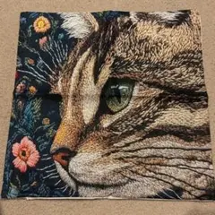 クッションカバー　猫D　キジ猫　刺繍風　45x45　猫の雑貨　インテリア　ソファ