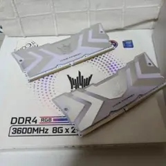 DDR4 3600MHz 8GB x 2 RGBメモリー ジャンク
