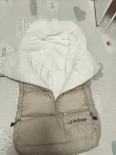 Item thumbnail for item 9ca4c320-91f4-4c28-8cb6-72ad1d740e96