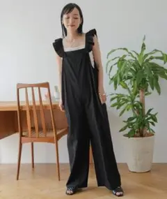 ローリーズファーム　フリルスサロペット