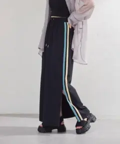 kastane サイドラインスカート ブラック