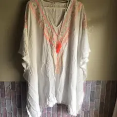 ホワイト Vネック チュニック