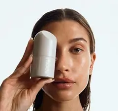 新品 RHODE ロード ペプチド Peptide Glazing Fluid