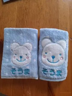 クマ刺繍のベビー用スタイ、タオルハンカチ
