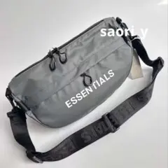 FOG ESSENTIALS グレー ボディバッグ 防水素材