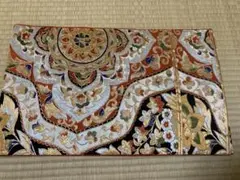 華やかな刺繍の付け帯
