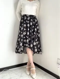 【CECIL McBEE】ベルト付き花柄フィッシュテールスカート - BLACK