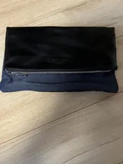 値下げ　ベースコントロール　クラッチバッグ