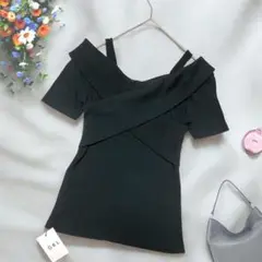 《GRL》 オフショルダーリブニット ブラック カシュクール 薄手 大人かわいい