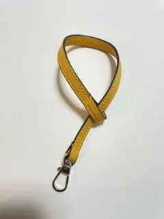 エルベシャプリエ レザーストラップ ジョーヌ
