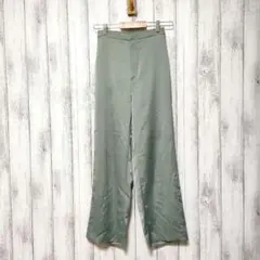 UNIQLO ユニクロ (S)　サテンリラックスストレートパンツ
