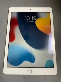 美品 国内版 iPad 第5世代 128GB WiFi版 シルバー色
