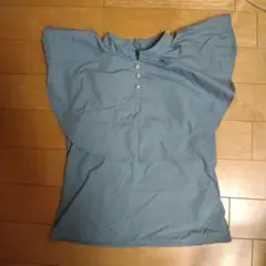 Clear　ノースリーブシャツ 青 パールボタン