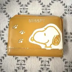 スヌーピーの刺繍折り財布
