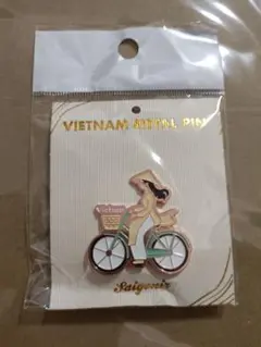大阪関西万博ベトナム館ピンバッジ　自転車