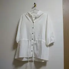 COLZA フード付きホワイトシャツ