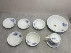 白山陶器　青い花模様　陶器皿、小皿、醤油差し　小花柄
