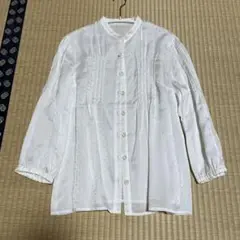 ブラウス