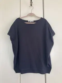 23区 フォルムデザインカットソー　38 ネイビー 美品 コットン100%