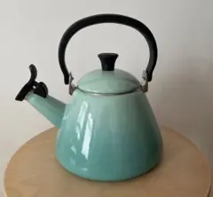 Item thumbnail for item 77bfd22e-a8dc-4f5e-ab7d-1c05fbb0e18f