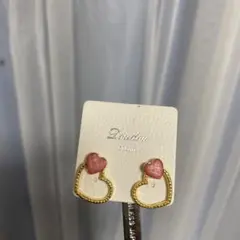 ピアス