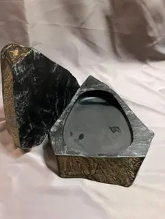 Item thumbnail for item 80032f56-8bf9-49e0-adfd-a12ec0d39b10