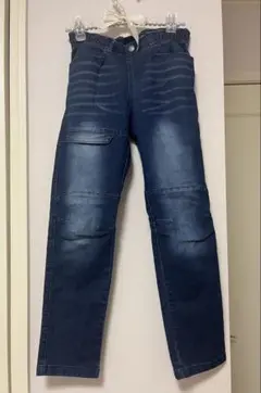 Item thumbnail for item c1031bca-9af9-424b-81a8-7d0bd0f5d115