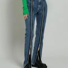 ジョンローレンスサリバンのデニムパンツ