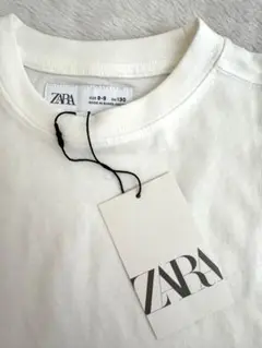 「新品未使用」ZARA ホワイト Tシャツ 130cm