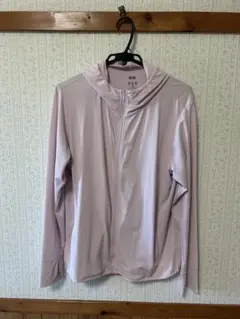 UNIQLO UVカットパーカー　3XL