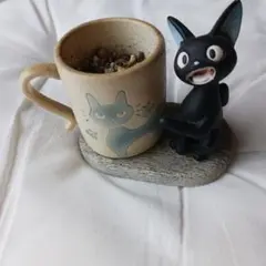 黒猫ジジのフィギュア