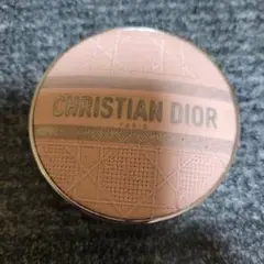 Item thumbnail for item 98e56f7d-7836-41c9-a486-c59880a8ccee