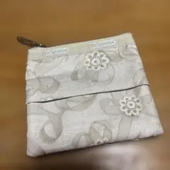 Item thumbnail for item 748a8b3c-2d8d-4016-877d-ce71231dbb54