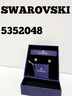 ★未使用★SWAROVSKI ピアス ブルー