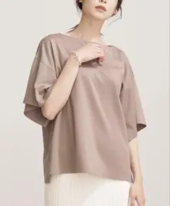 美品 ナノユニバース エコミラクルアップスリットスリーブ 半袖カットソー