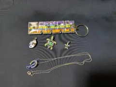 ハワイのお土産とガラス細工のペンダントトップ
