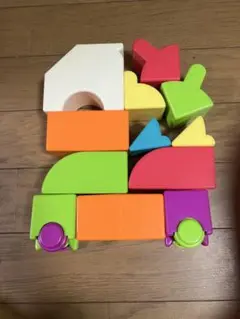 ピタゴラス　ブロック　磁石　知育玩具