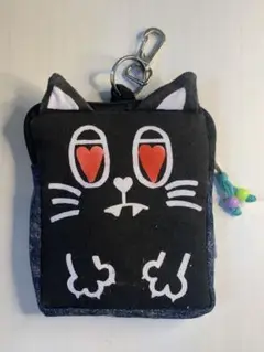 【ちょい使用済】　ねこポーチ