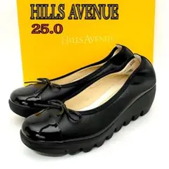 新品✨HILLS AVENUE 黒エナメル リボンパンプス 25.0 厚底 美脚
