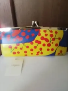 未使用　アイアイズ　長財布
