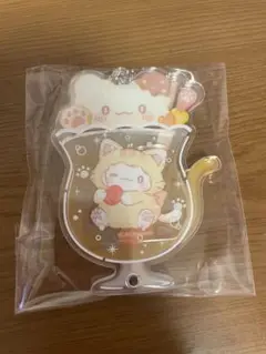 サンリオ　アクリルキーホルダー